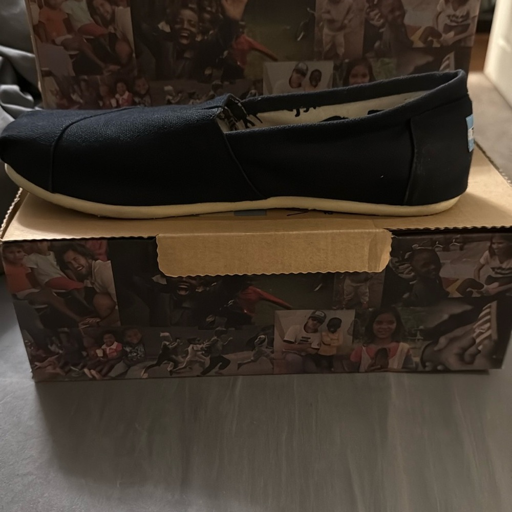 Black Toms